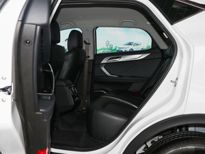 2018款Prime 1.5T 手动豪华型 国V 后排空间