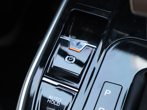 2018款Prime 1.5T 自动智联星空版 驻车制动器