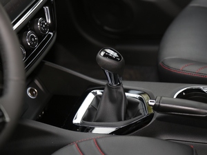 20181.5L ք(dng)F QU