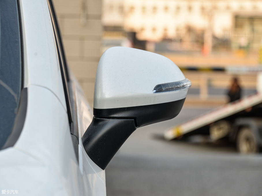 2019M6 270T ԄӾӢ 7 V