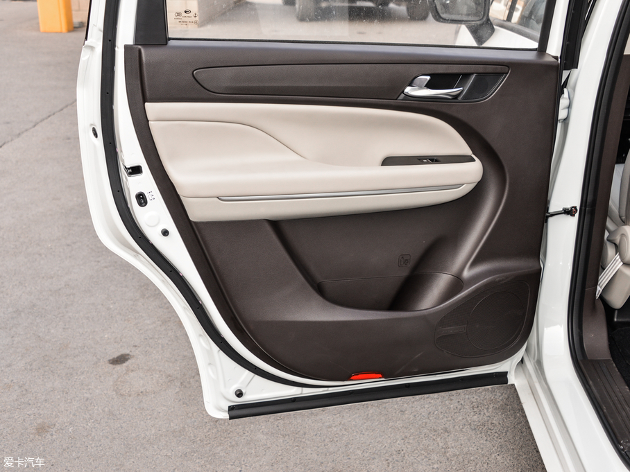 2019M6 270T ԄӾӢ 7 V