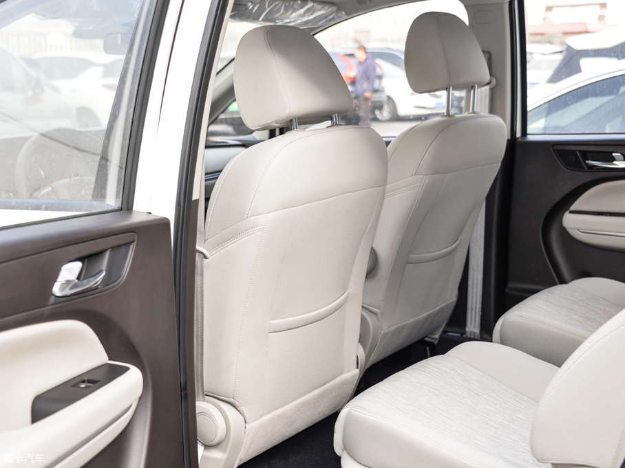 2019M6 270T ԄӾӢ 7 V