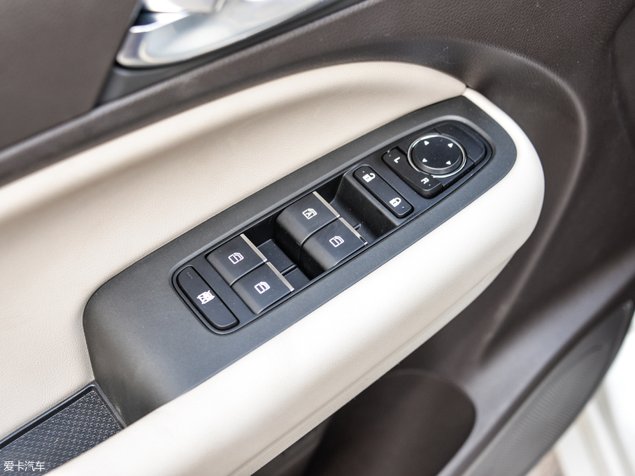 2019M6 270T ԄӾӢ 7 V