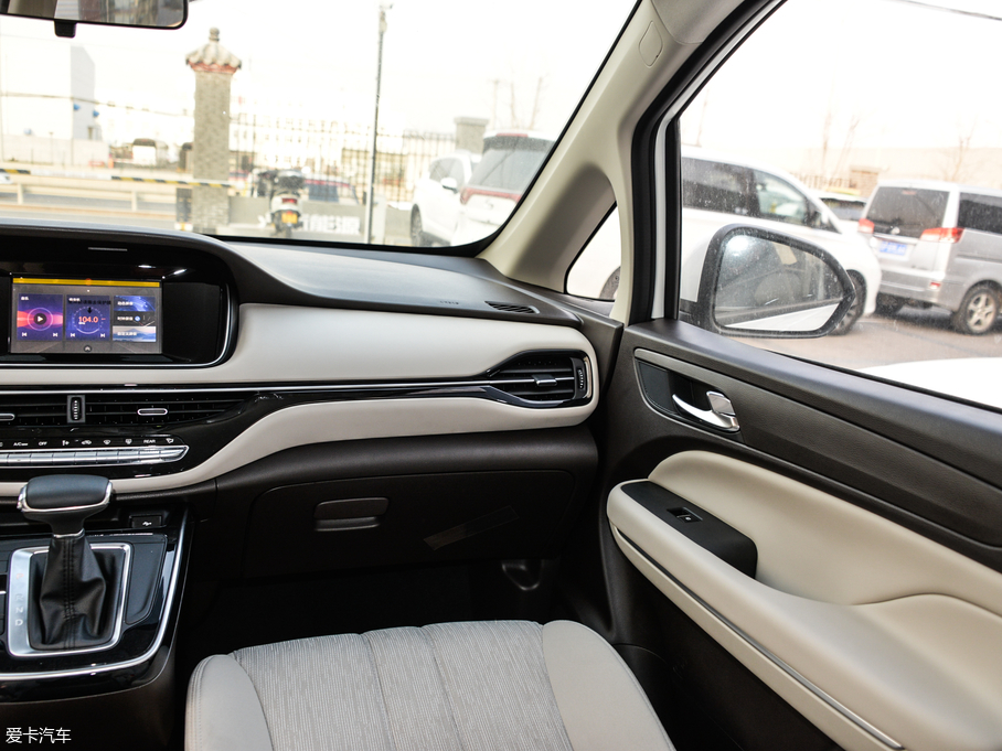 2019M6 270T ԄӾӢ 7 V