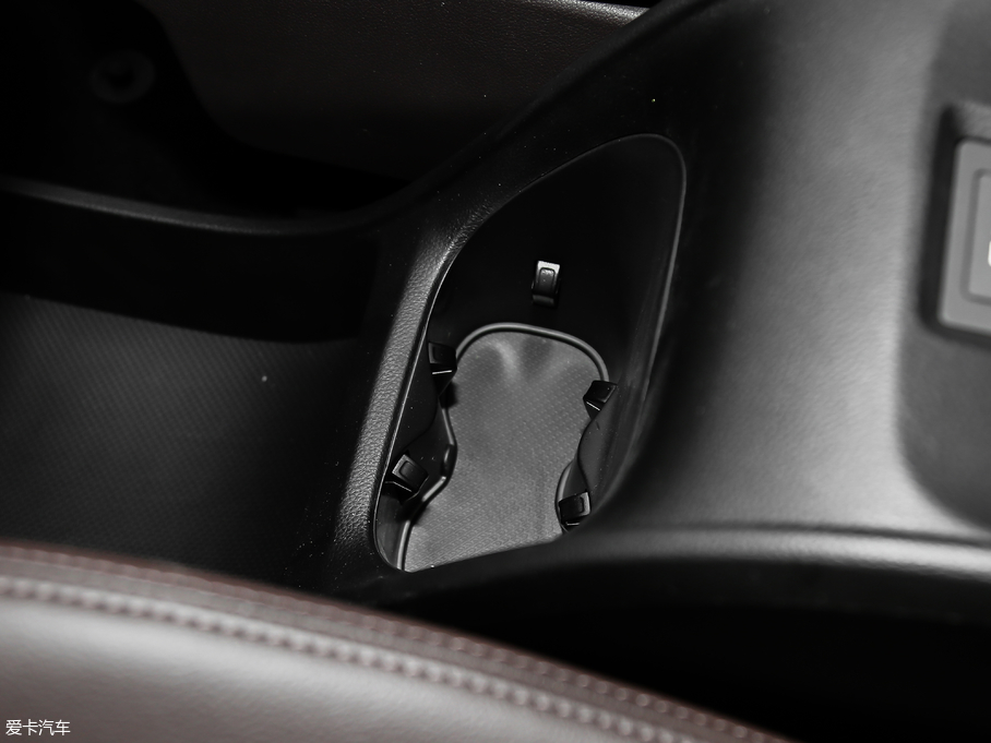 2019M6 270T ԄӺA 7 V