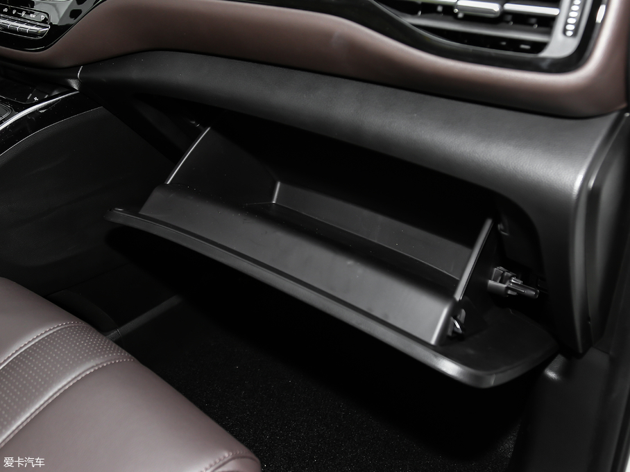 2019M6 270T Ԅ(dng)A 7 V