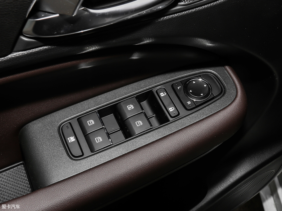 2019M6 270T ԄӺA 7 V