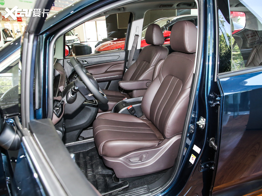 2019M6 270T Ԅ(dng)A 7 VI