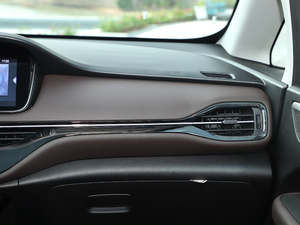 2019270T ԄF 7 V п؅^