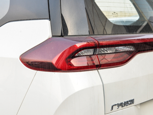 2019270T ԄӾӢ 7 V ^