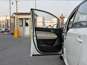 2019270T ԄӾӢ 7 V {λ܇T