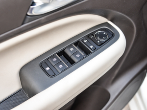 2019270T ԄӾӢ 7 V {܇ƅ^	