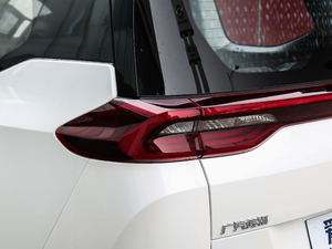 2019270T ԄӺA 7 V ^