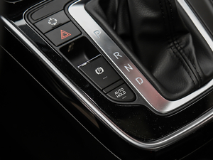 2019270T ԄӺA 7 V v܇Ƅ