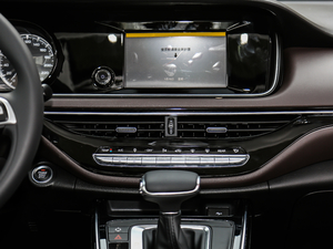 2019270T ԄӺA 7 V {L