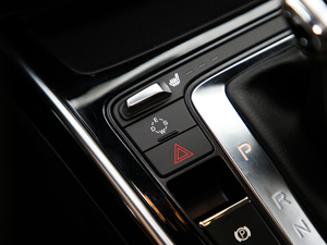 2019270T ԄF 7 V п؅^