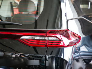 2019270T ԄӺA 6 VI ^