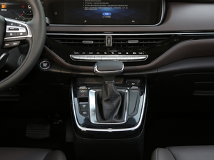 2019270T Ԅs 6 V п؅^