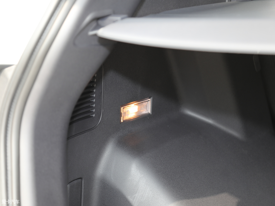 2019GS4 270T Ԅ(dng)(q)A(lin) (gu)VI