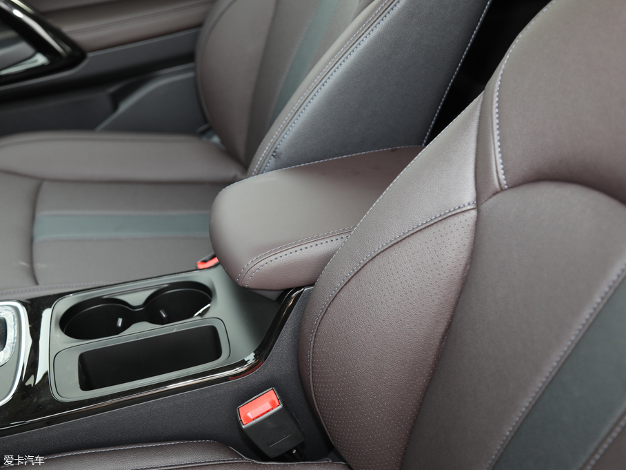 2019GS4 270T Ԅ(dng)(q)Ӣ (gu)VI