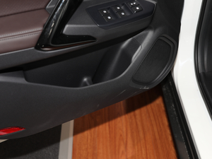 2019270T ԄӃA VI g