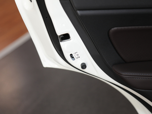 2019270T ԄӃA VI g