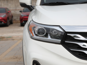 2019270T ԄӃ򌾫Ӣ VI ^