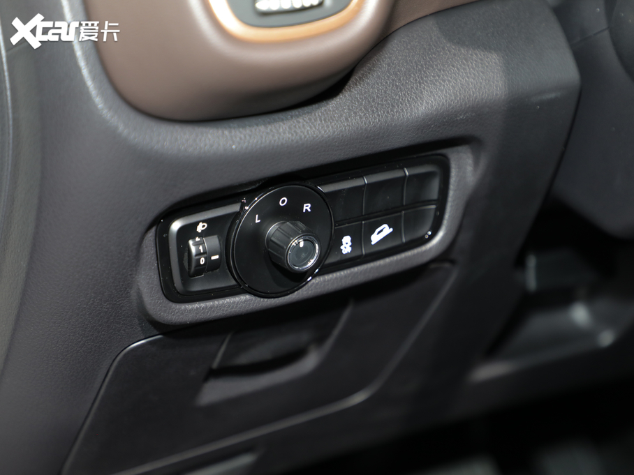 2020GS3 235T  ԄӾӢ