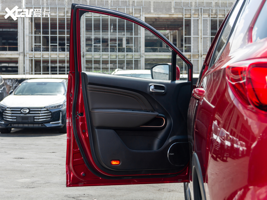 2020GS3 235T  Ԅ(dng)Ӣ