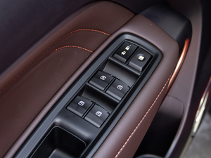 2020235T  ԄӾӢ {܇ƅ^	