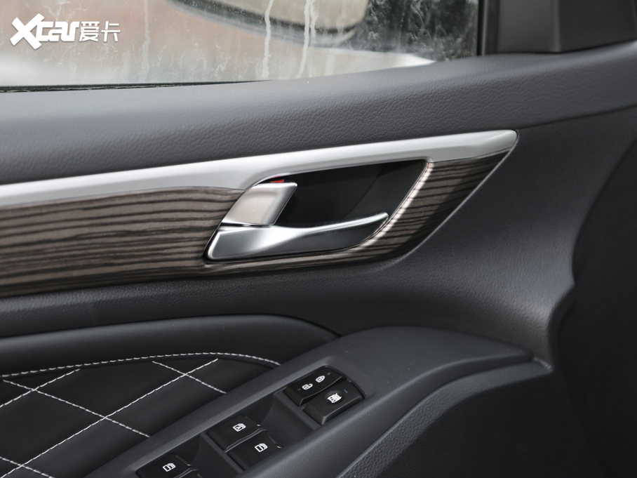 2020M8 I(lng) 390T F