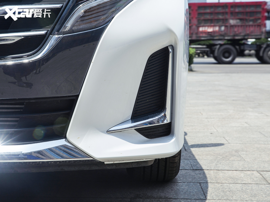 2020M8 I(lng) 390T A