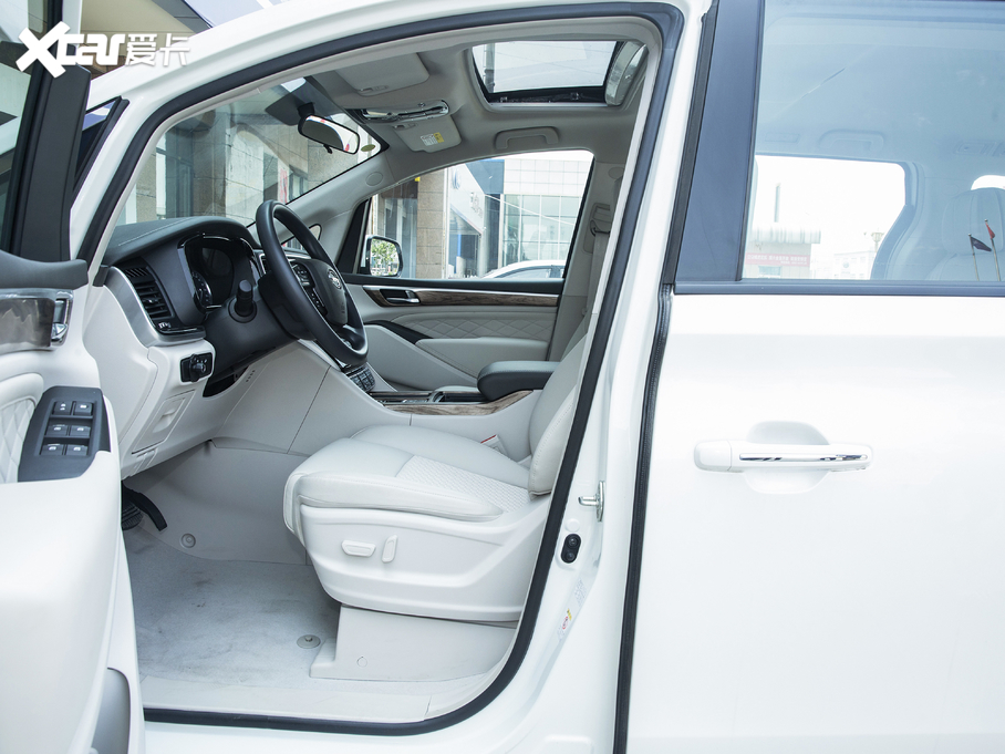 2020M8 I(lng) 390T A