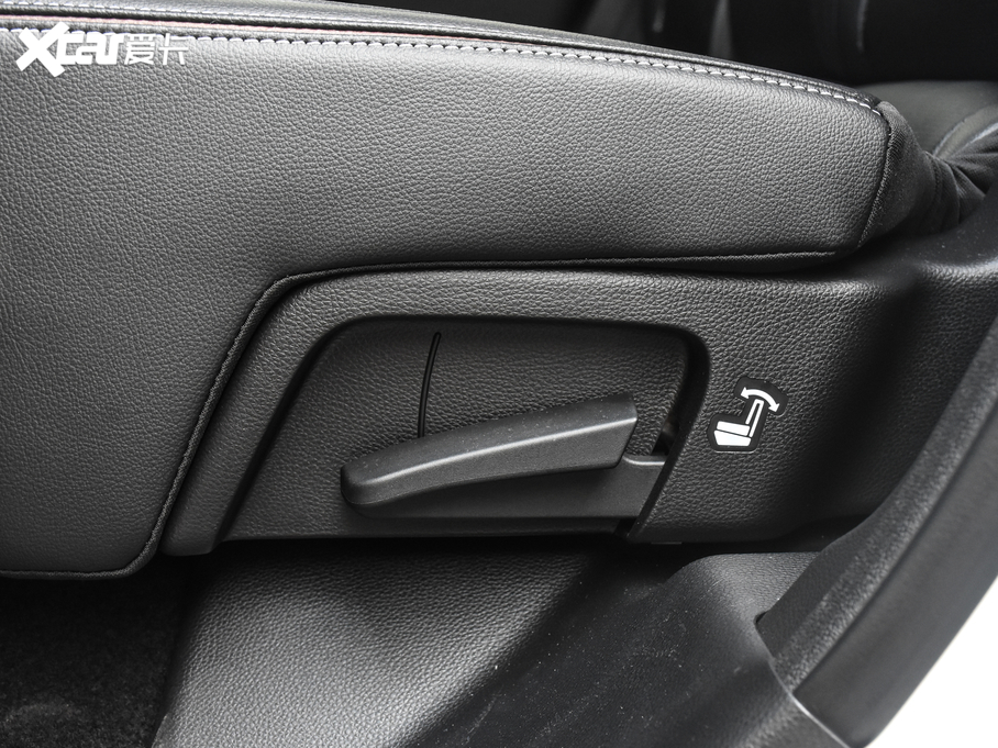 2020GS8 390T ԄӃF 7