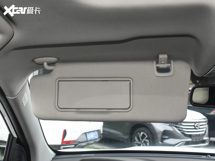 2020GS8 390T ԄӃF 7