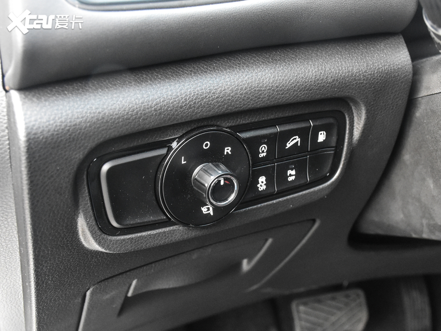 2020GS8 390T ԄӃF 7