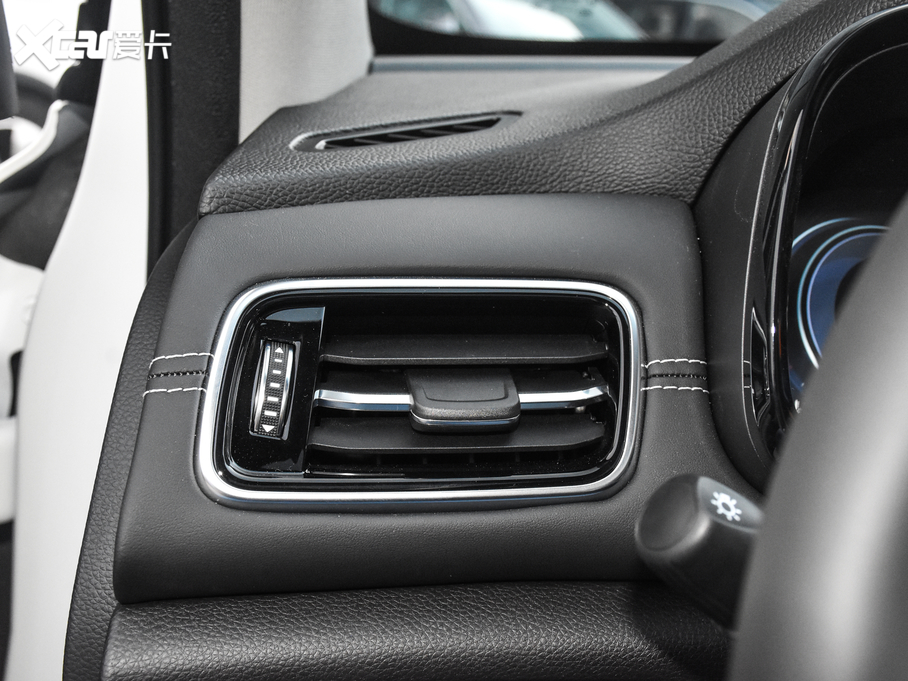 2020GS8 390T ԄӃF 7