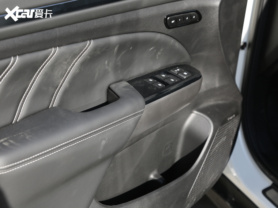 2020GS8 390T ԄA 7