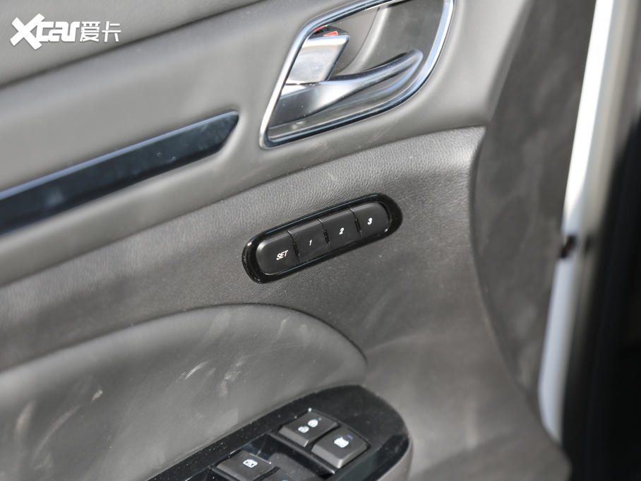 2020GS8 390T ԄA 7