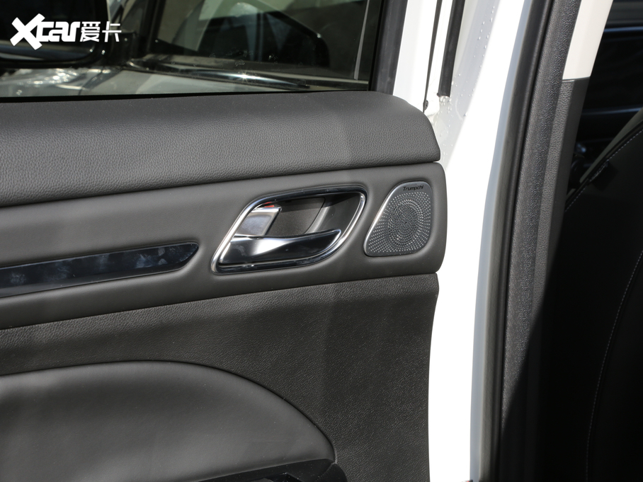 2020GS8 390T ԄA 7