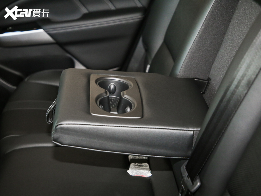 2020GS8 390T ԄӃA 7