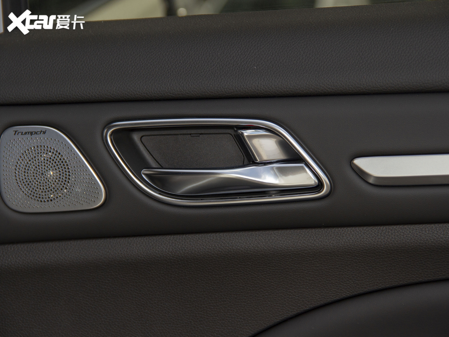 2020GS8 390T ԄӃA 7