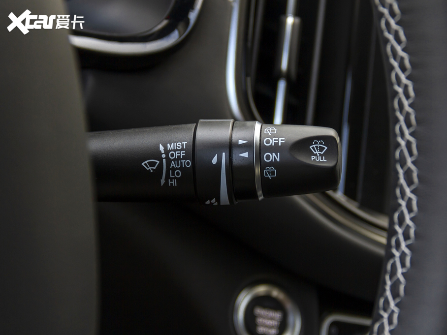 2020GS8 390T ԄӃA 7