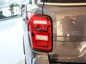 2020390T ԄӃA 7 ^