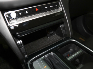 2020S 390T A п؅^