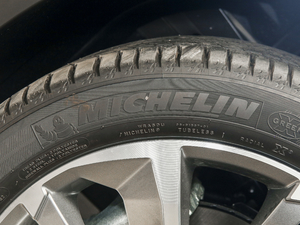 2020390T ԄF 7 ݆̥Ʒ