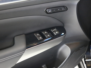 2020390T Ao {܇ƅ^	