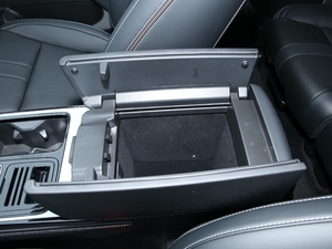 2020390T A(lin)o g