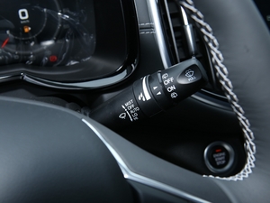 2020390T (q)A(lin)o п؅^(q)