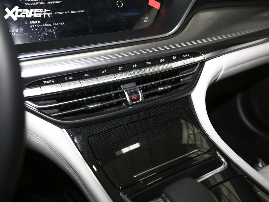 2020�����GA8 390T �����